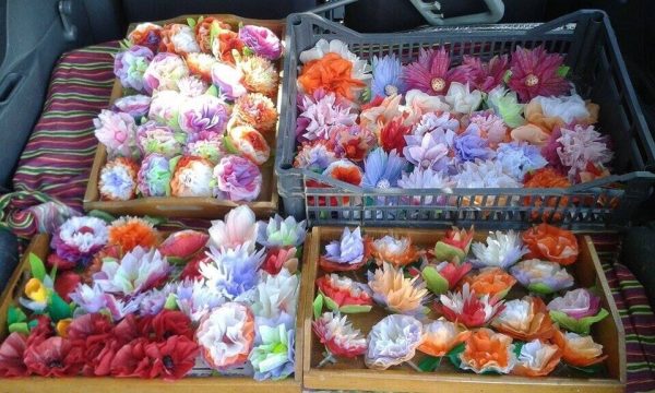 Fleurs en papier Artisanat : vignette n°2