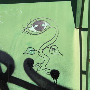 Afficher Dame nature nous surveille